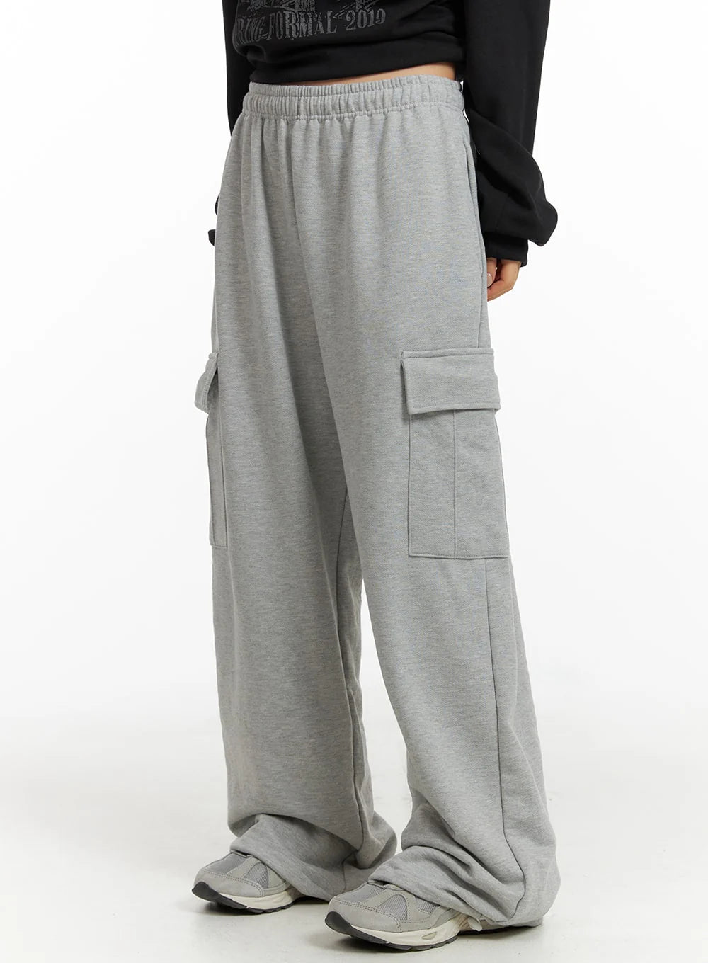 Wide leg 4 pocket cargo Color Haider grey